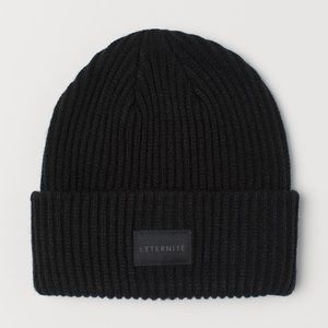 L’eternite Black Beanie